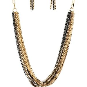 Necklace set